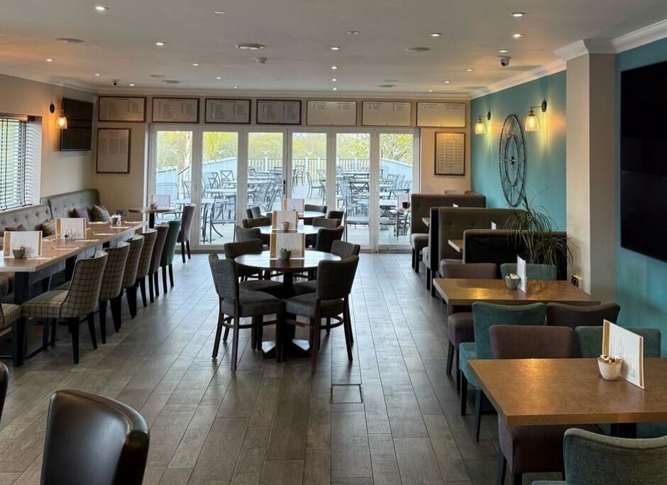 Clubhouse Restaurant at Skylark Country Club in Fareham